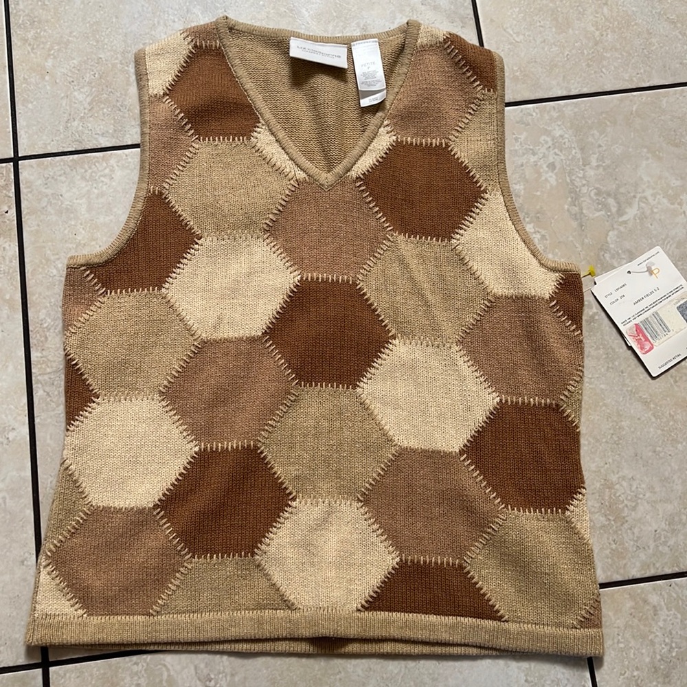 Liz Claiborne honeycomb knit vest